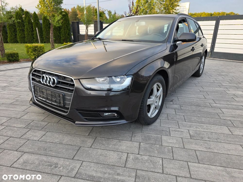 Audi A4 Avant 2.0 TDI DPF quattro S tronic Ambiente - 9