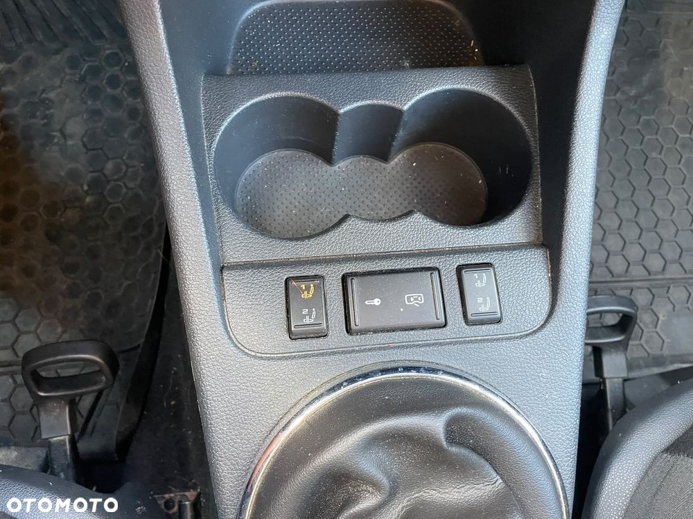 Skoda Fabia - 10