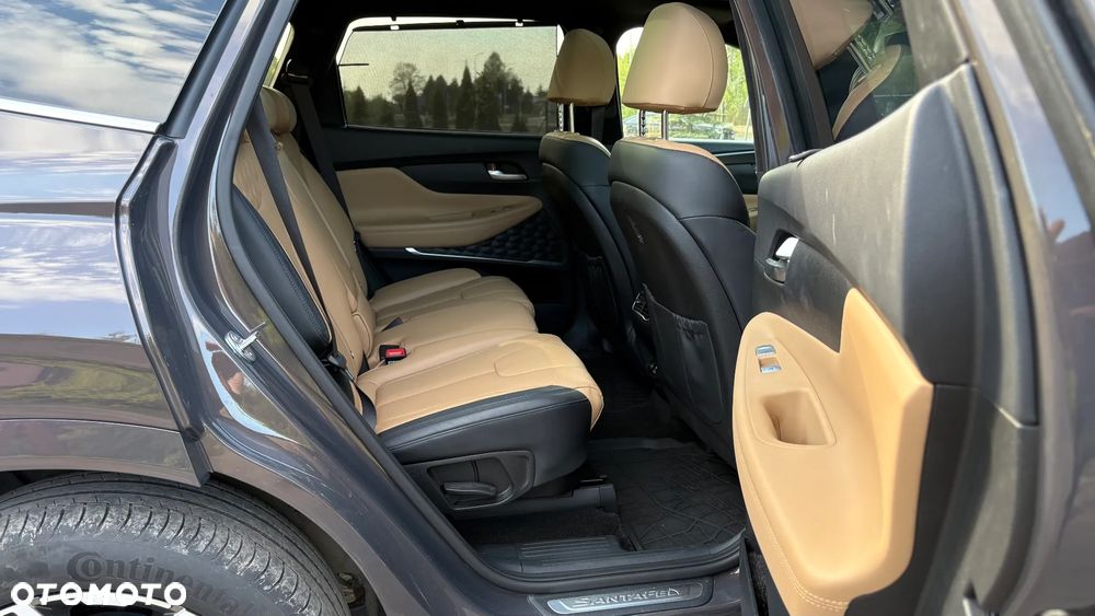 Hyundai Santa Fe 1.6 T-GDI HEV Platinum 4WD - 34