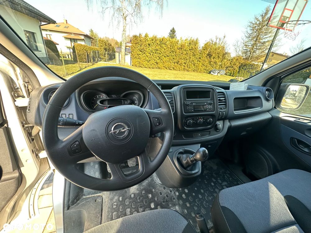 Opel Vivaro - 6