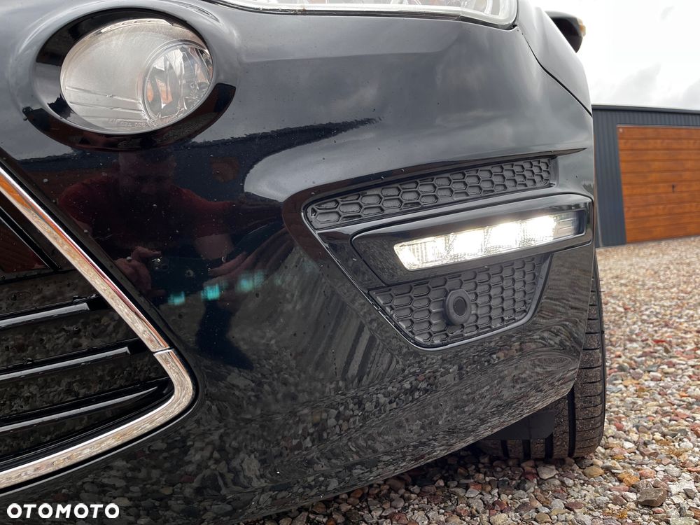 Ford S-Max 1.6 T Titanium - 19