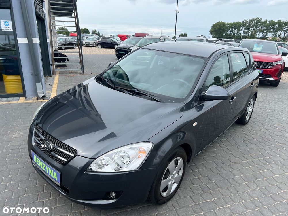 Kia Ceed 1.4 Comfort + - 2