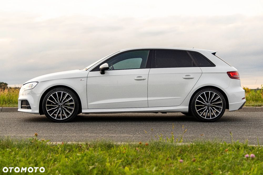 Audi A3 Sportback - 8