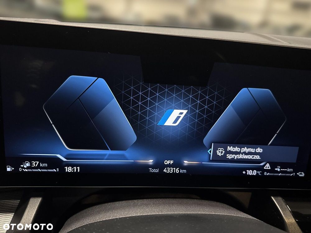 BMW Seria 5 530e xDrive PHEV M Sport - 15