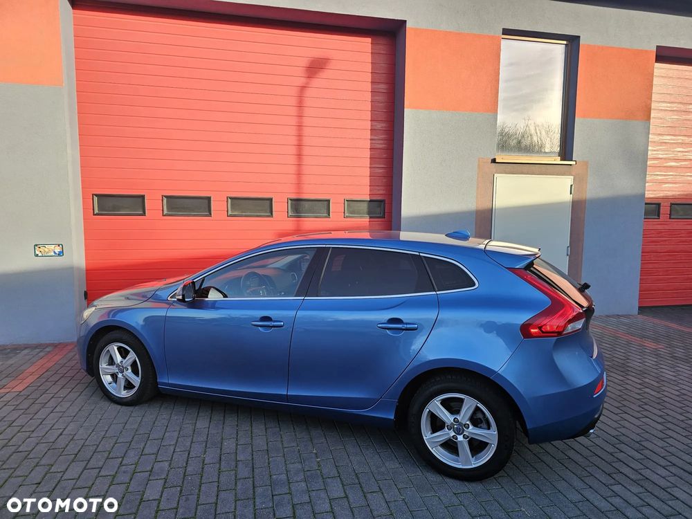 Volvo V40 D4 Summum - 7