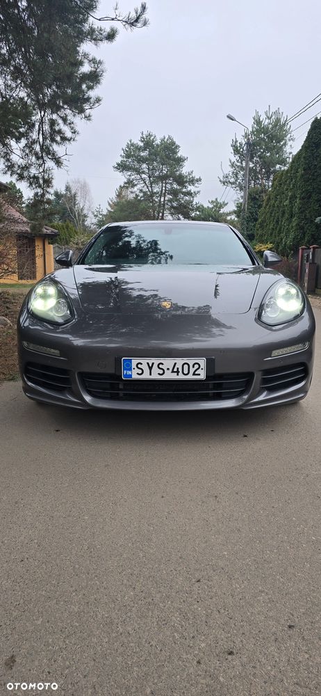 Porsche Panamera 4S PDK - 6