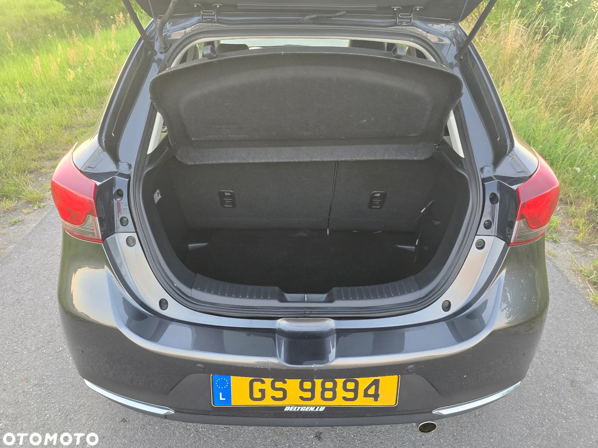 Mazda 2 e-SKYACTIV G 90 M HYBRID Center-Line - 17