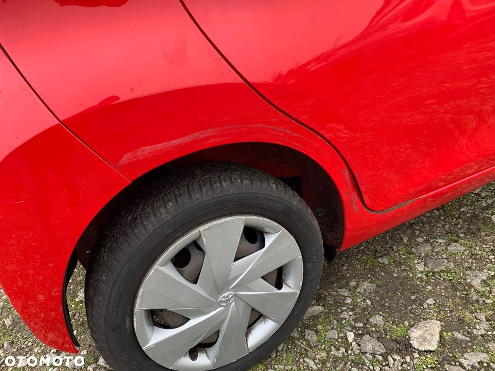 Toyota Aygo x-clusiv - 7