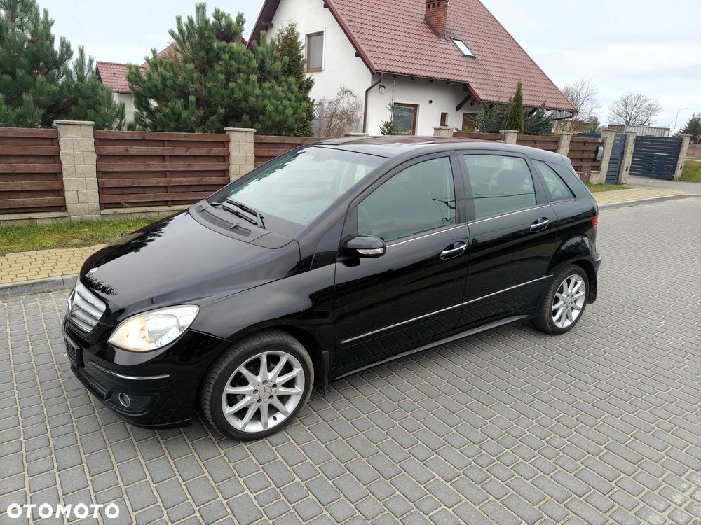 Mercedes-Benz Klasa B 150 Autotronic Grand Edition - 1
