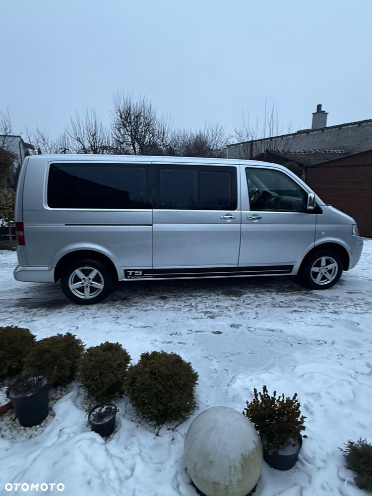 Volkswagen Caravelle L2 - 9
