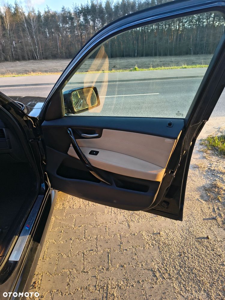 BMW X3 xDrive35d - 16