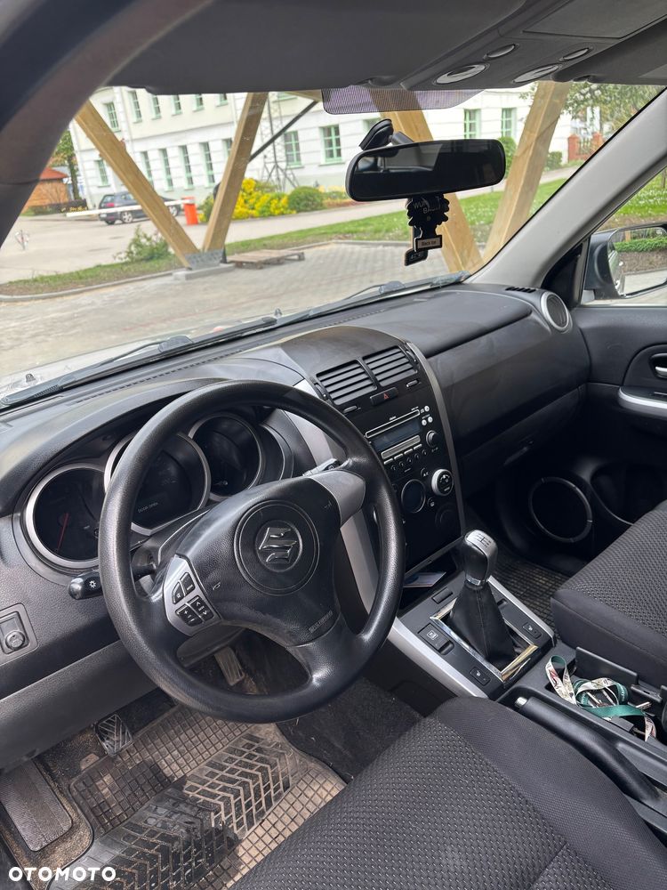 Suzuki Grand Vitara - 6