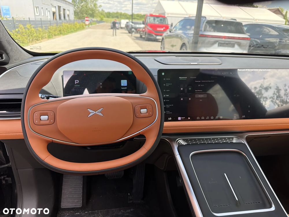 XPeng G9 94.6 kWh AWD Performance - 14
