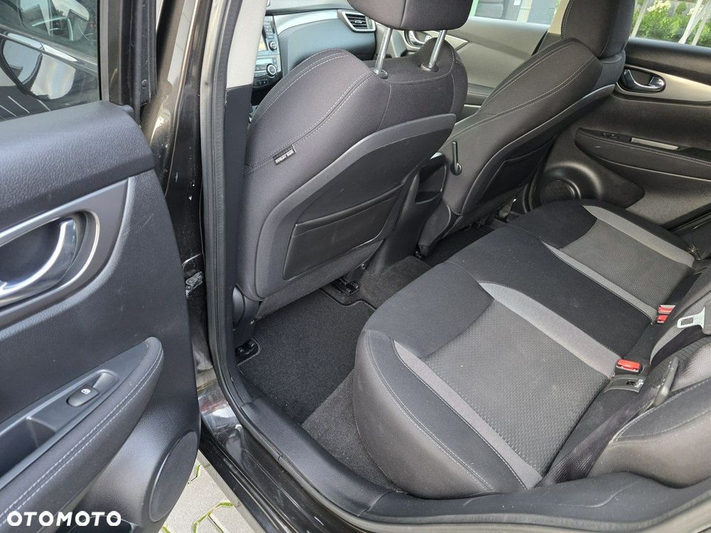 Nissan Qashqai - 12