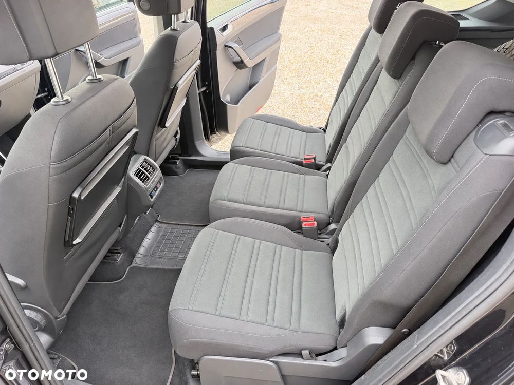 Volkswagen Touran 1.8 TSI BMT Highline DSG - 9