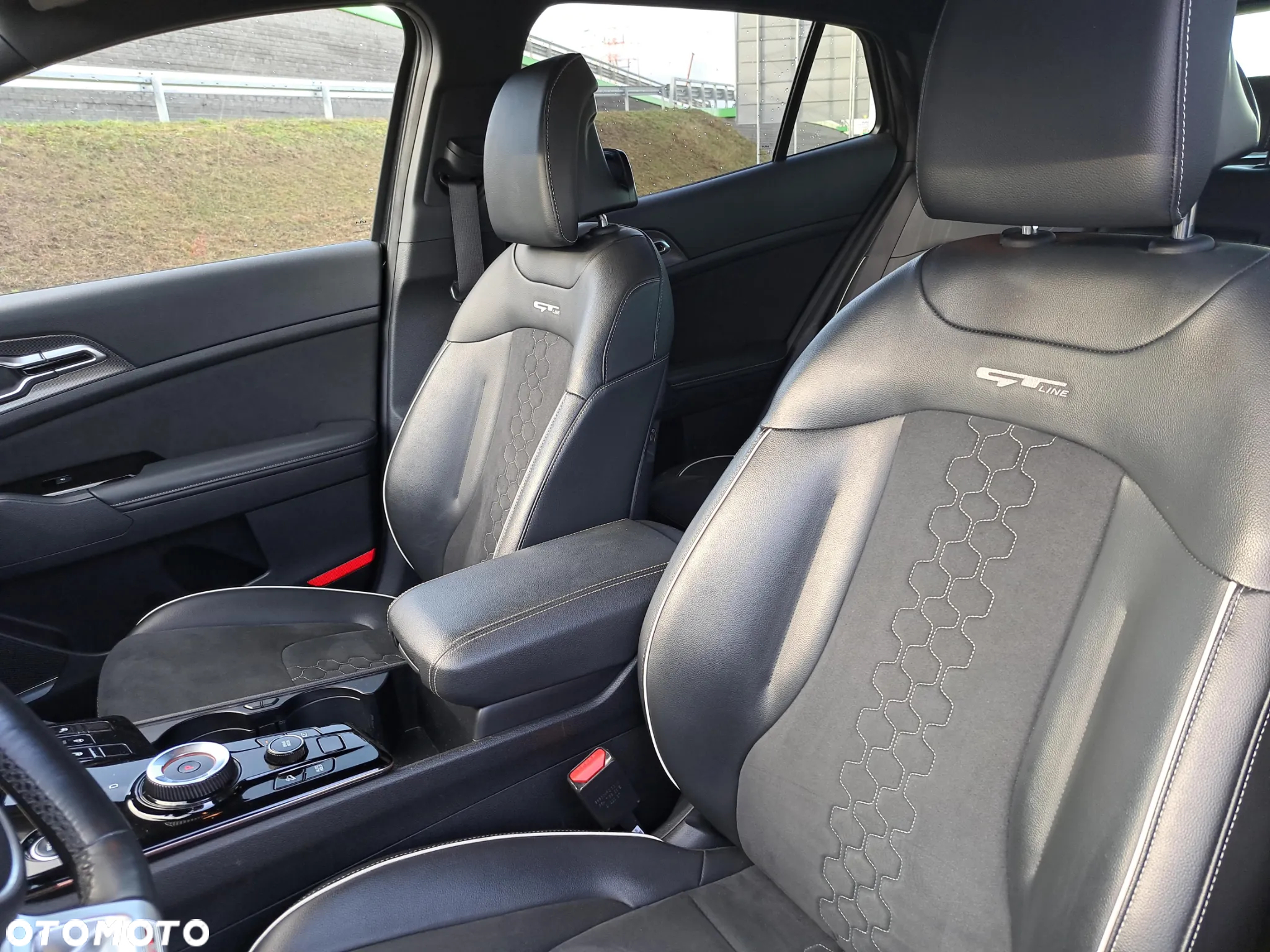 Kia Sportage 1.6 T-GDI HEV GT Line 2WD - 11