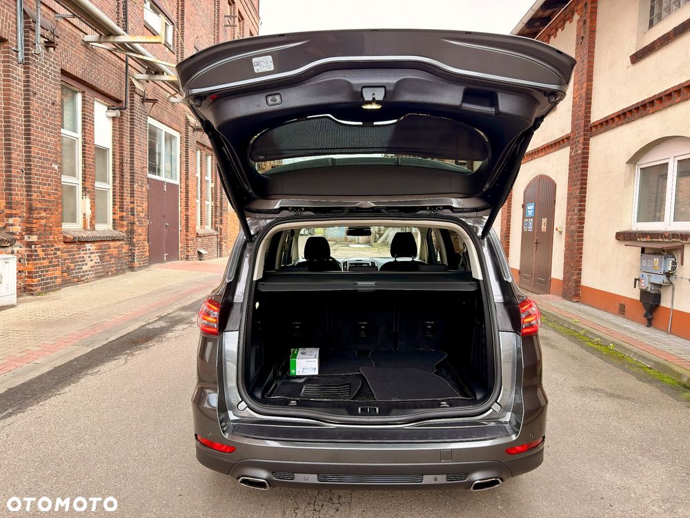 Ford S-Max 2.0 TDCi Titanium PowerShift - 22