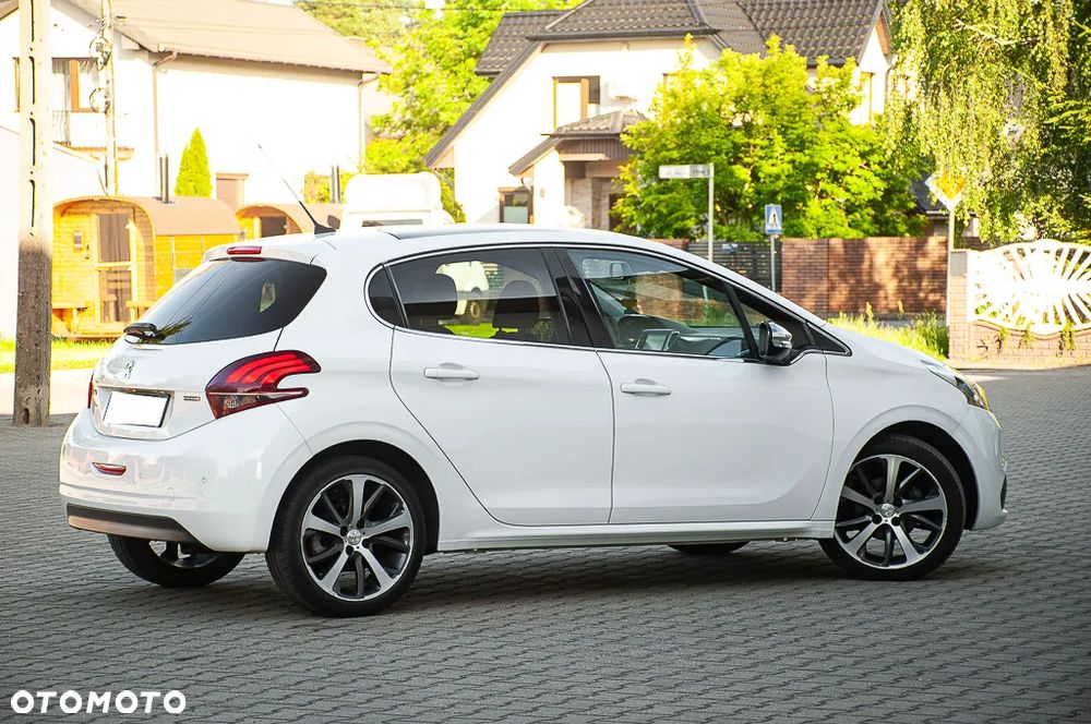 Peugeot 208 PureTech 110 Stop & Start Tech Edition - 14