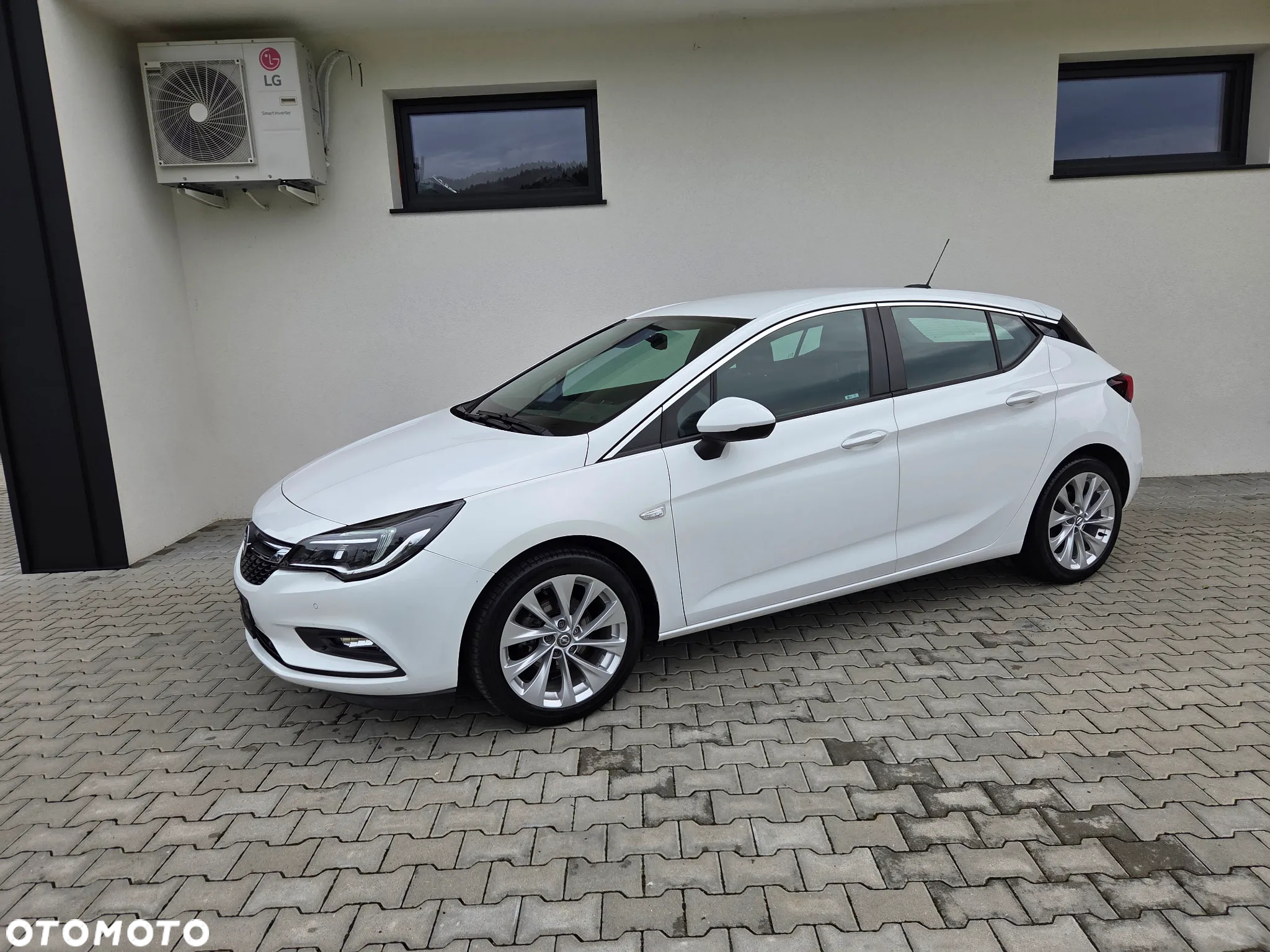 Opel Astra - 16