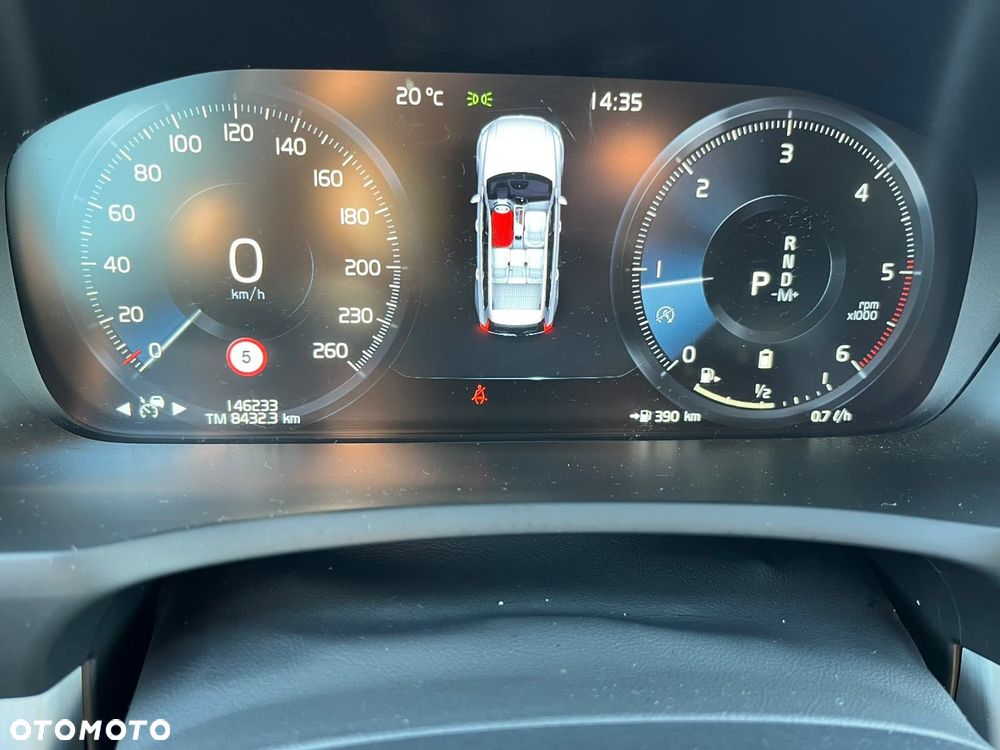 Volvo XC 90 - 19