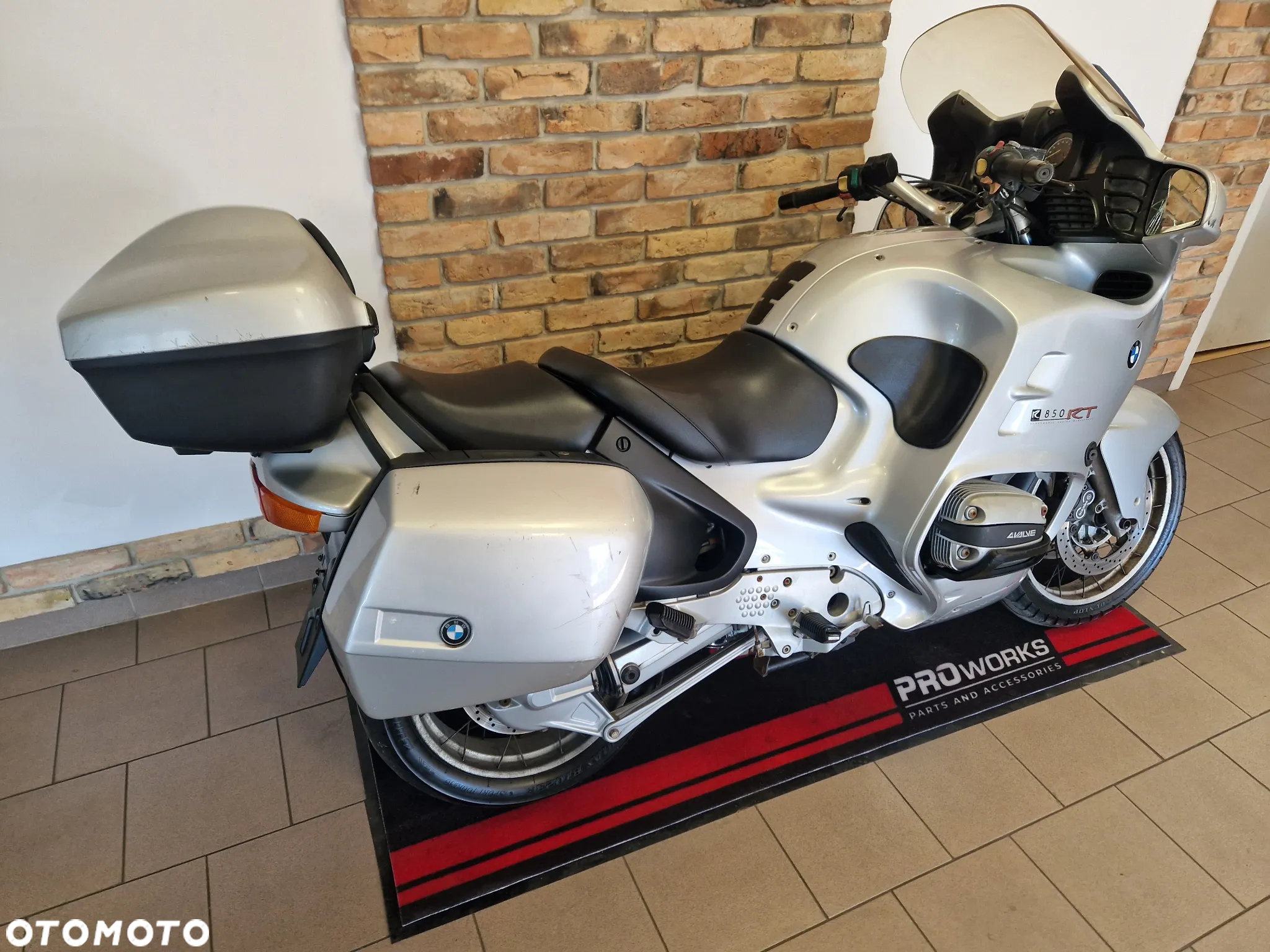 BMW RT - 24