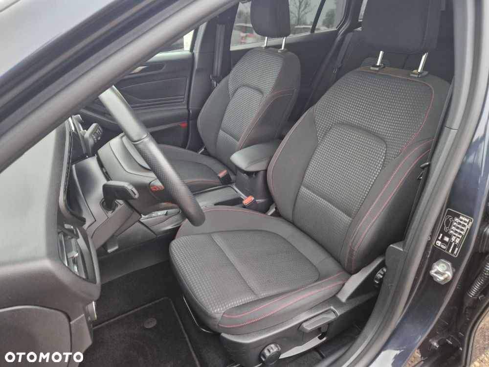 Ford Focus - 12