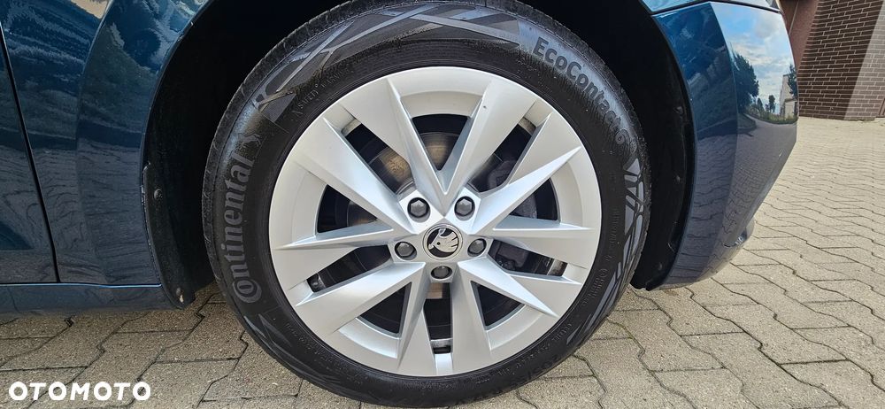 Skoda Octavia 1.5 TSI ACT Ambition - 9