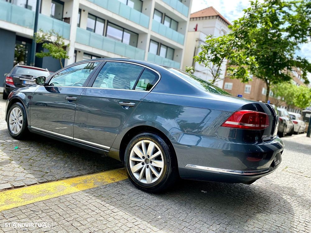 VW Passat 1.6 TDI BlueMotion - 8