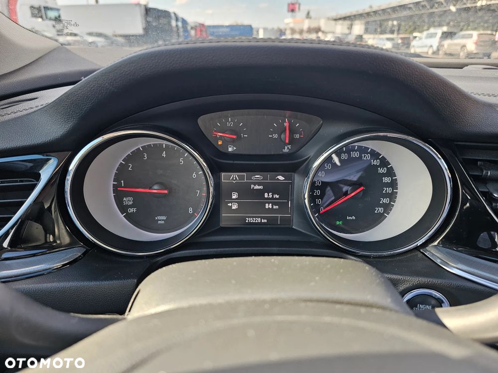 Opel Insignia 1.5 T Exclusive S&S - 19