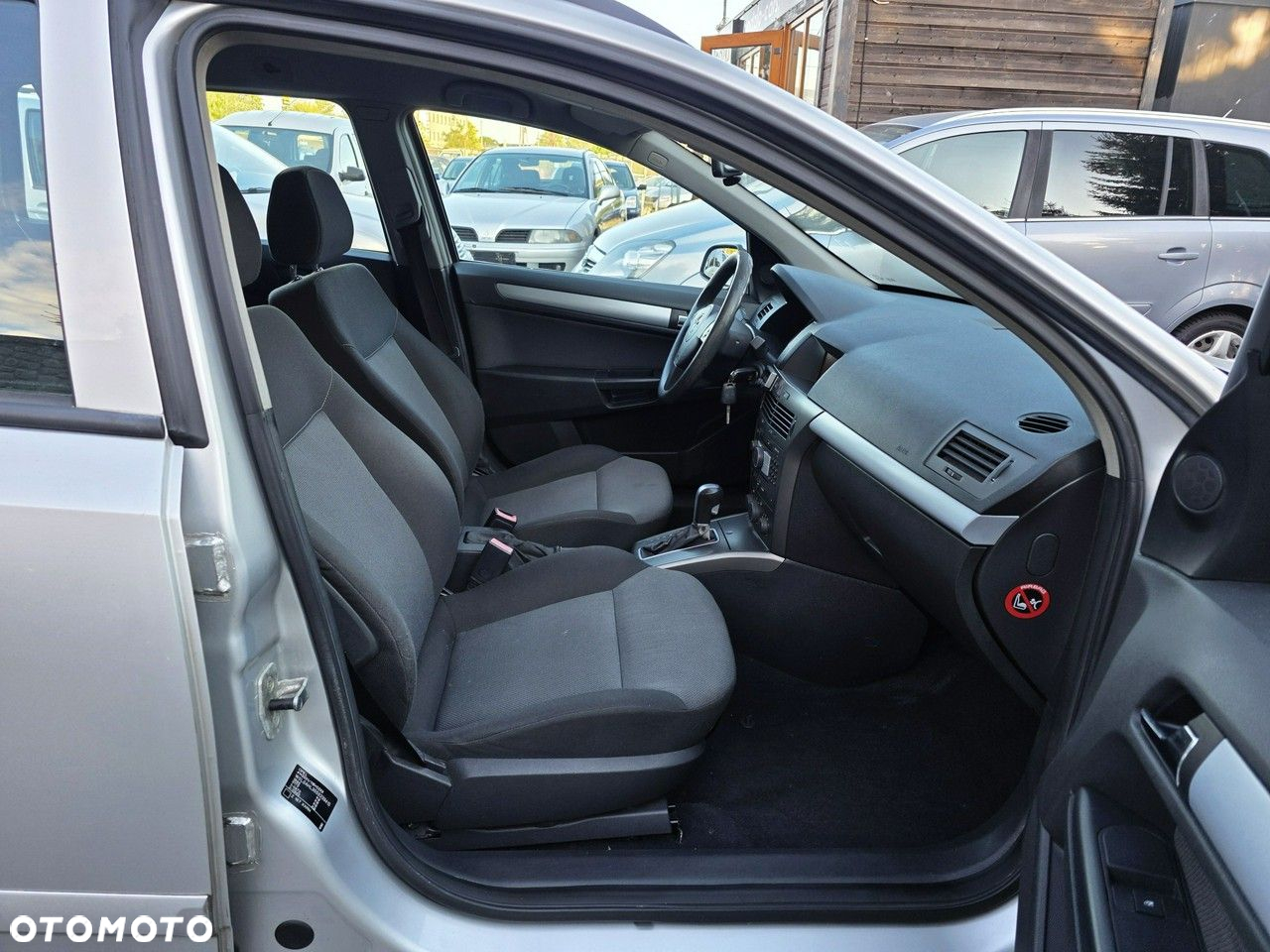 Opel Astra 1.8 Caravan Automatik - 22