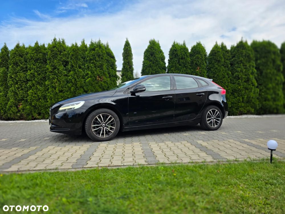 Volvo V40 D3 Momentum - 3