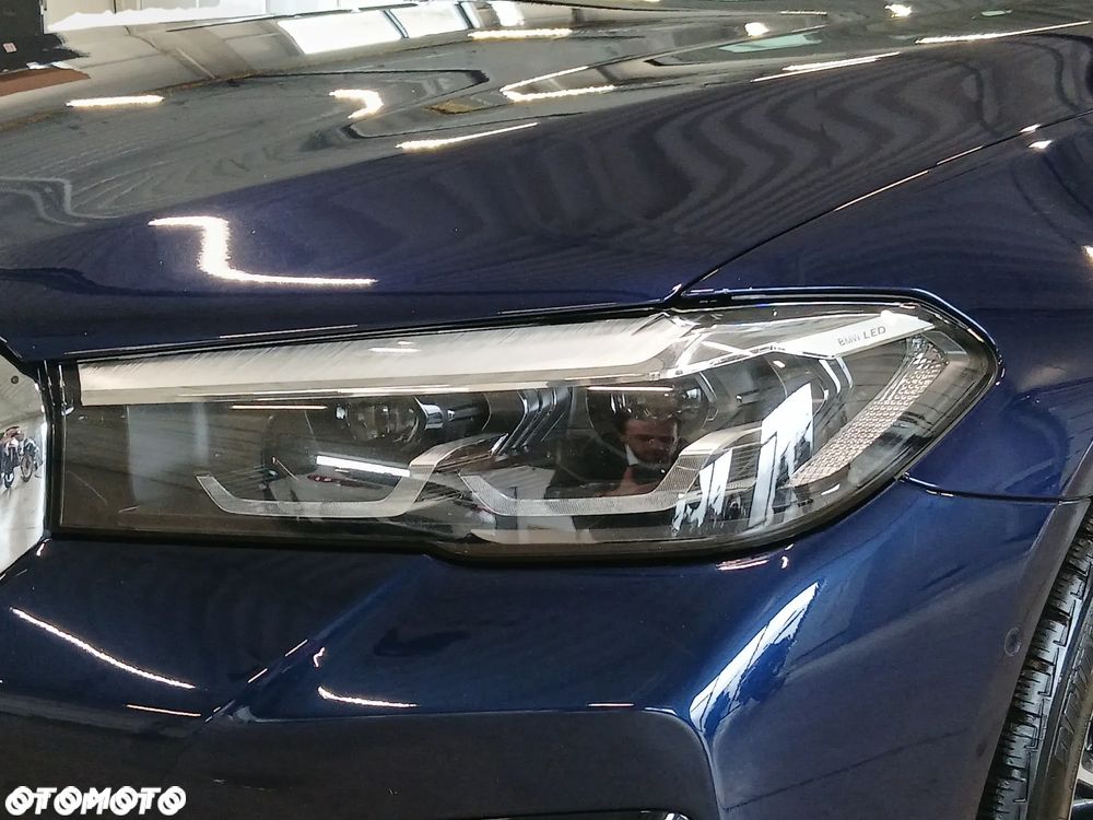 BMW Seria 5 530i mHEV M Sport sport - 25