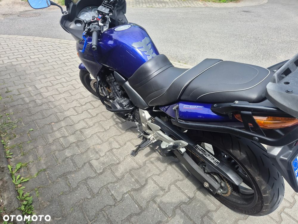 Honda CBF - 3