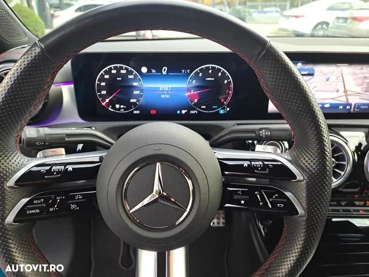 Mercedes-Benz CLA - 10