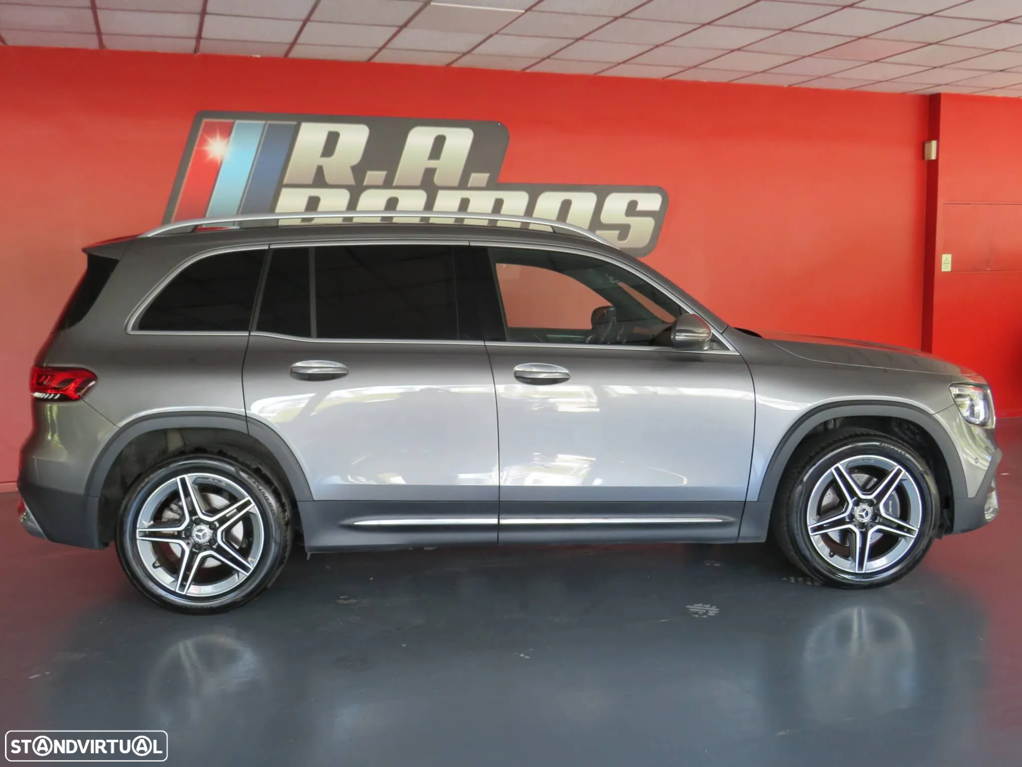 Mercedes-Benz GLB 200 d AMG Line - 5