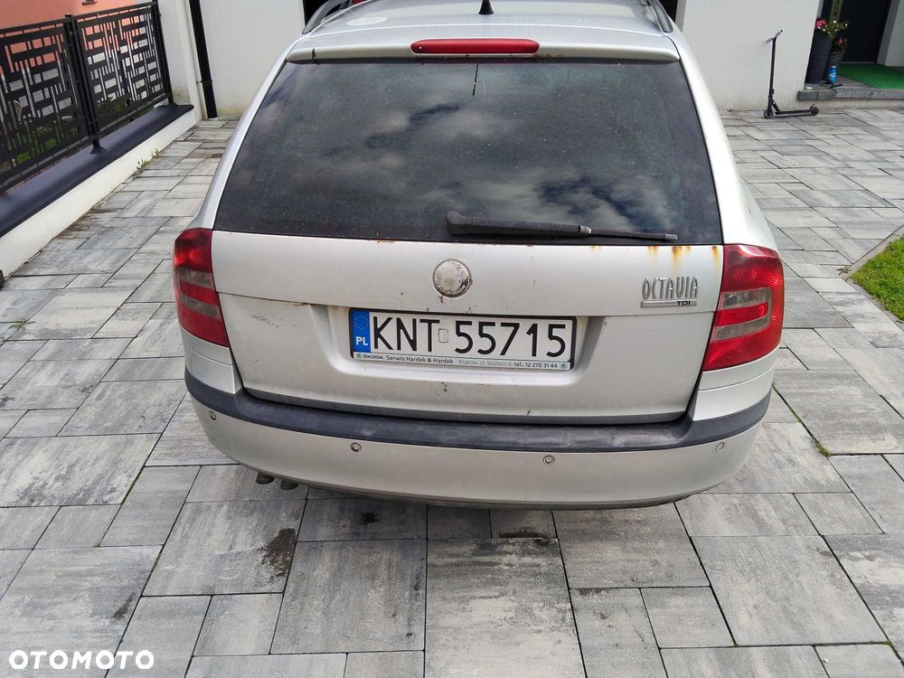 Skoda Octavia - 4
