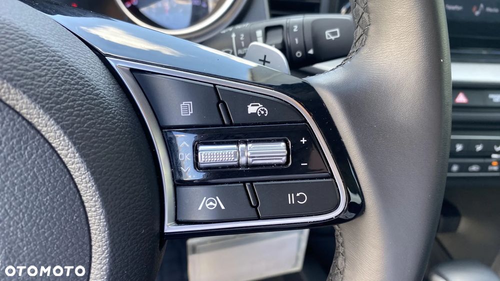 Kia Ceed 1.5 T-GDI M DCT - 11