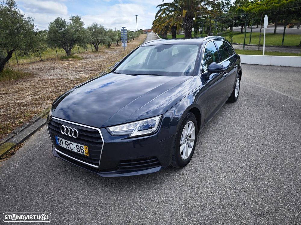 Audi A4 Avant 2.0 TDI - 1