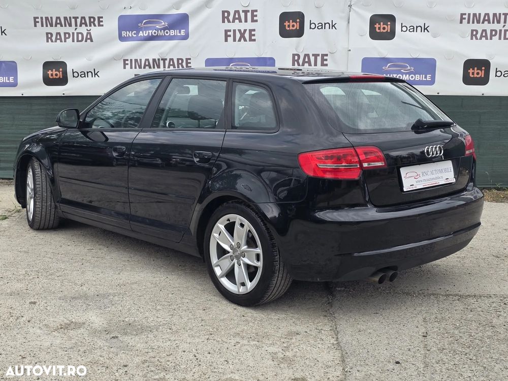 Audi A3 Sportback 2.0 TDI DPF Ambition - 2