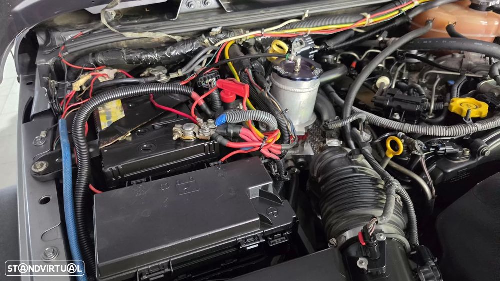 Jeep Wrangler 2.8 CRD ATX Sport - 33