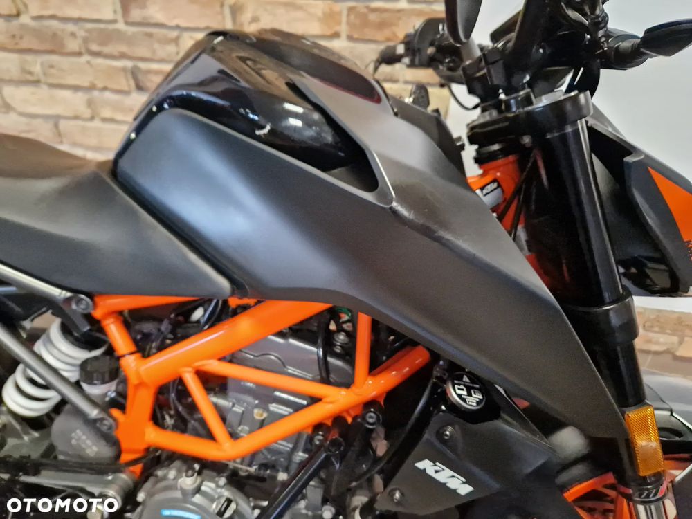 KTM Duke 125 - 30