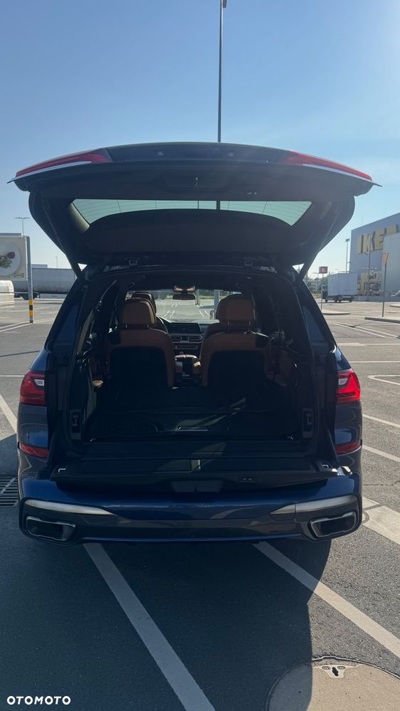 BMW X7 - 10