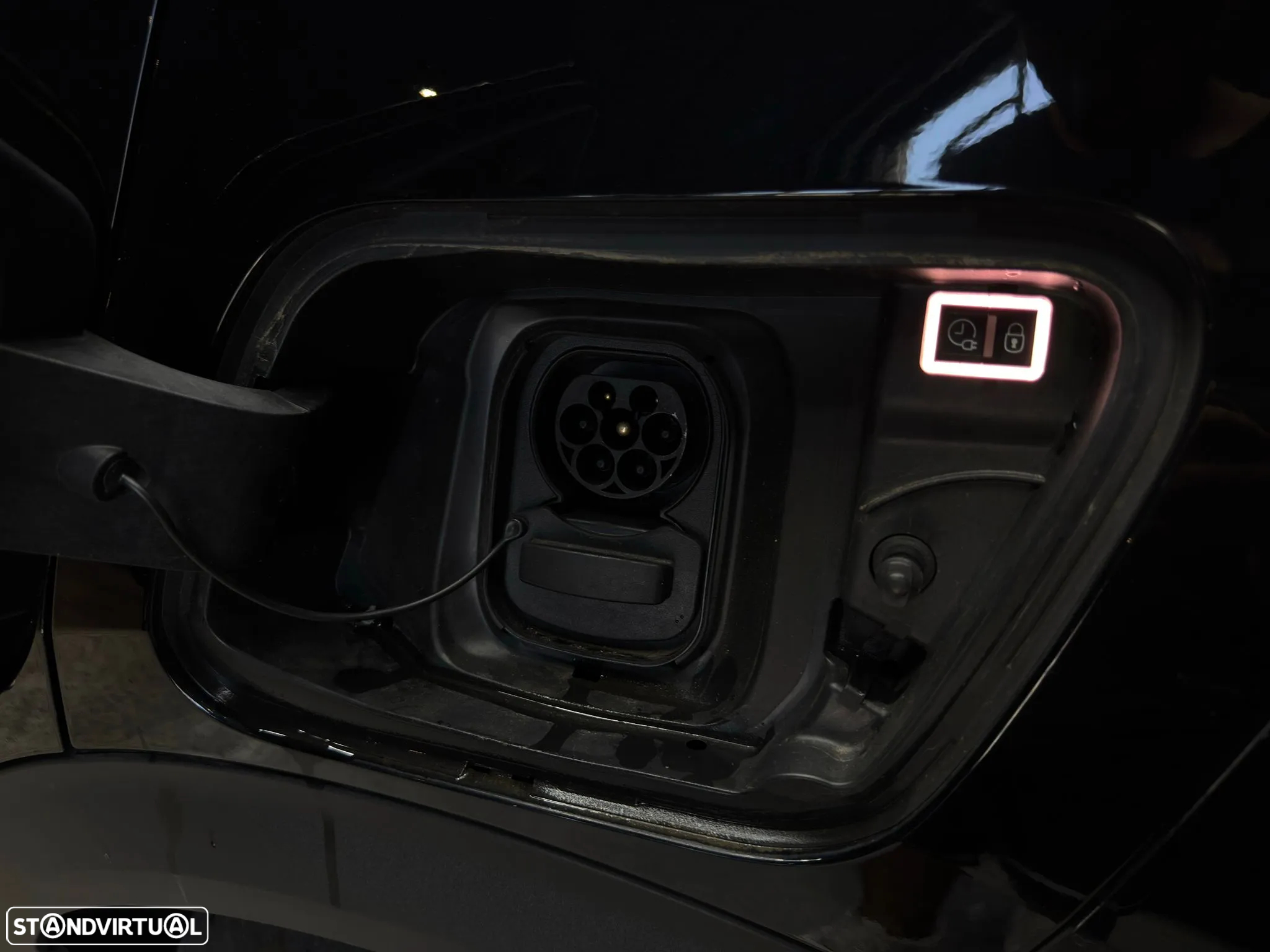 Peugeot e-2008 50 kWh Allure Pack - 13