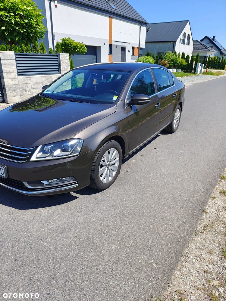 Volkswagen Passat 1.8 TSI Comfortline - 2
