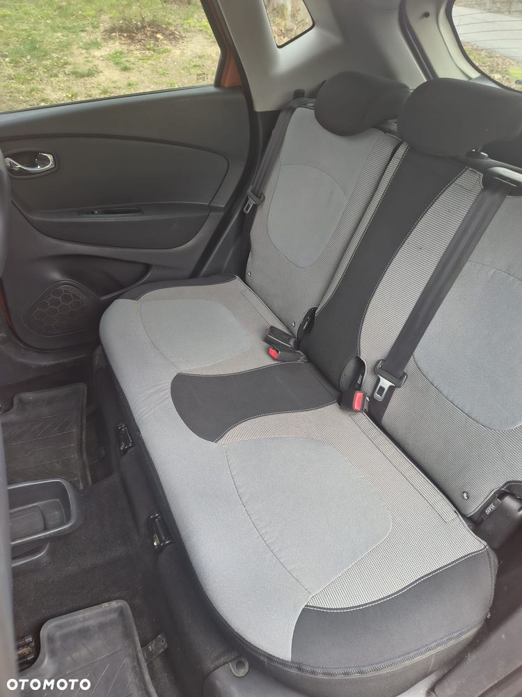 Renault Captur 1.5 dCi Energy Intens - 6