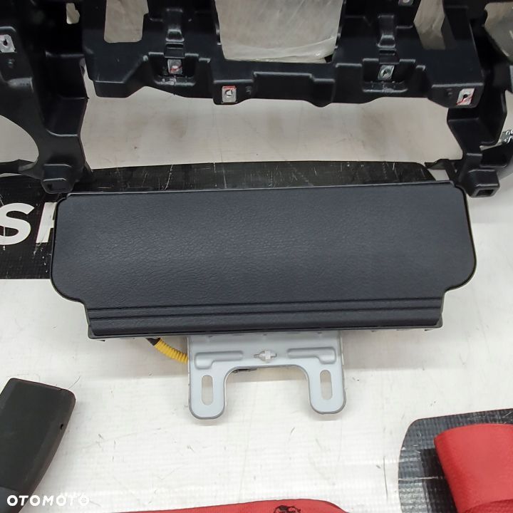 KIA STINGER DESKA ROZDZIELCZA KONSOLA KOKPIT PULPIT PODUSZKI AIRBAG AIR BAG PASY KIT SET - 7