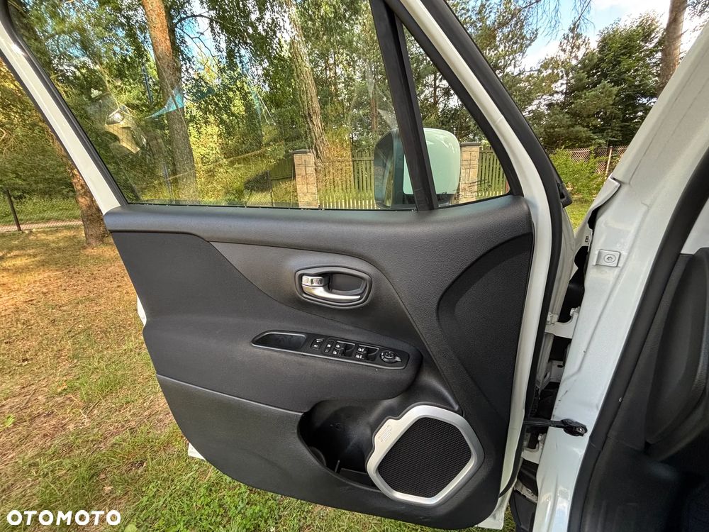 Jeep Renegade 1.6 E-TorQ Longitude FWD - 4