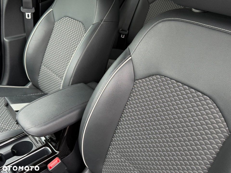 Kia Ceed - 19