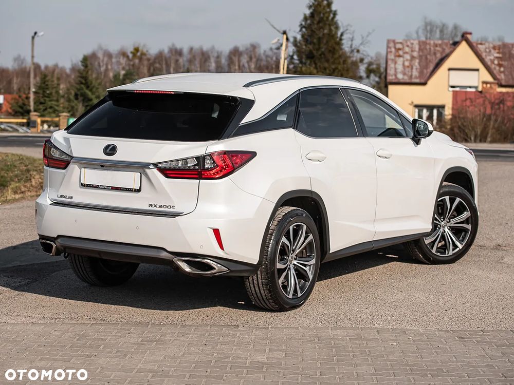 Lexus RX 200t - 13
