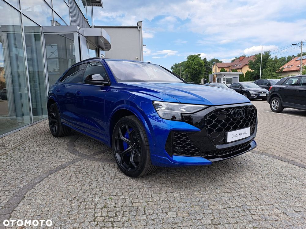 Audi RS Q8 - 11